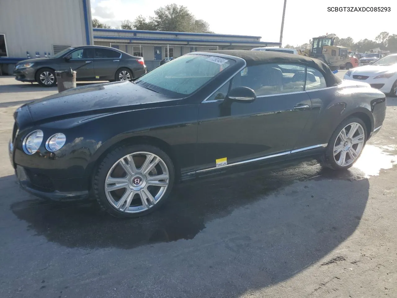 2013 Bentley Continental Gtc V8 VIN: SCBGT3ZAXDC085293 Lot: 77392484