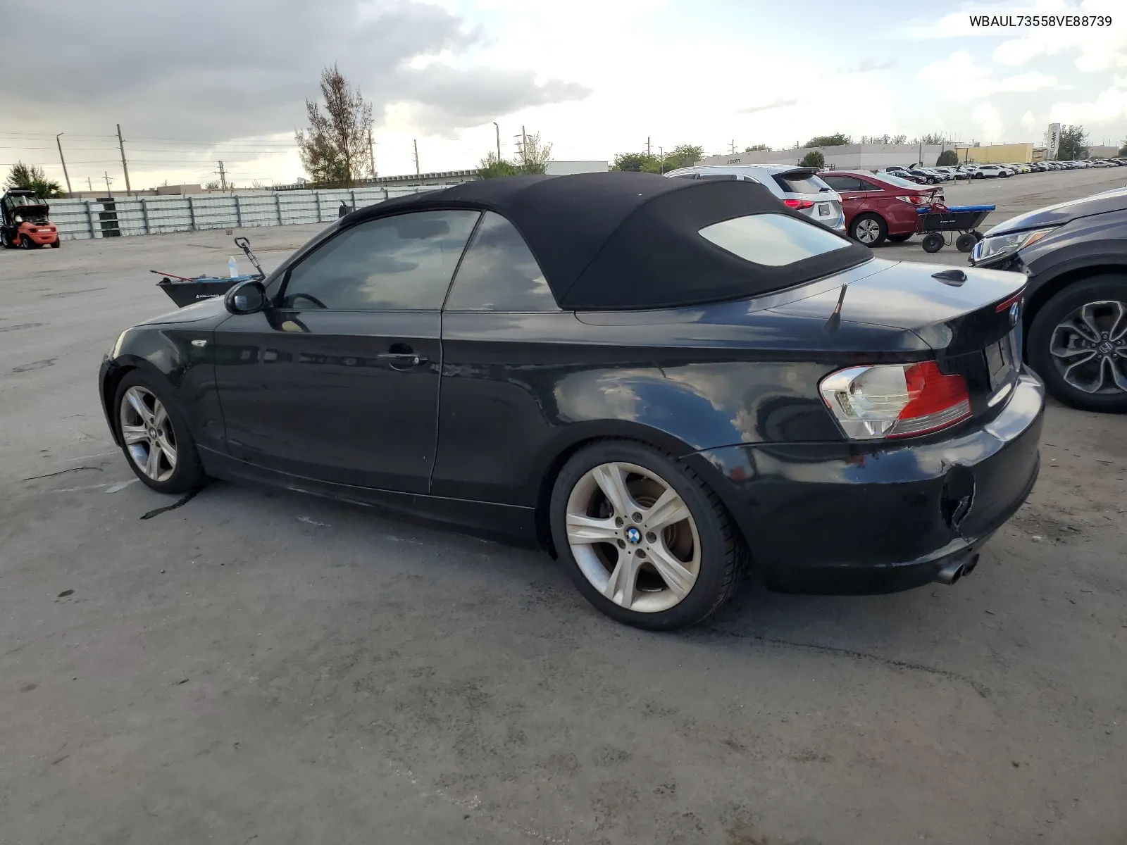 WBAUL73558VE88739 2008 BMW 128 I