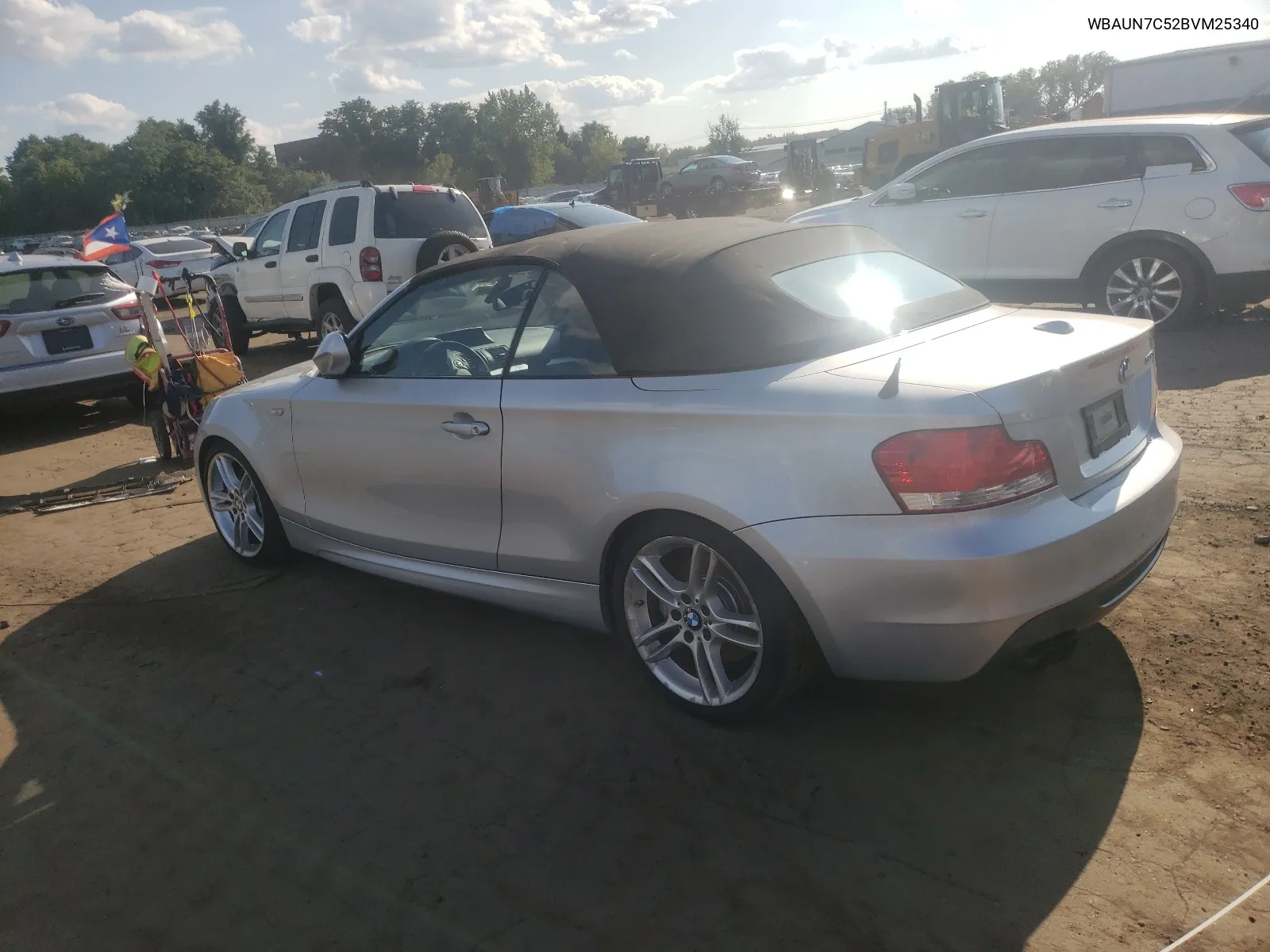 WBAUN7C52BVM25340 2011 BMW 135 I