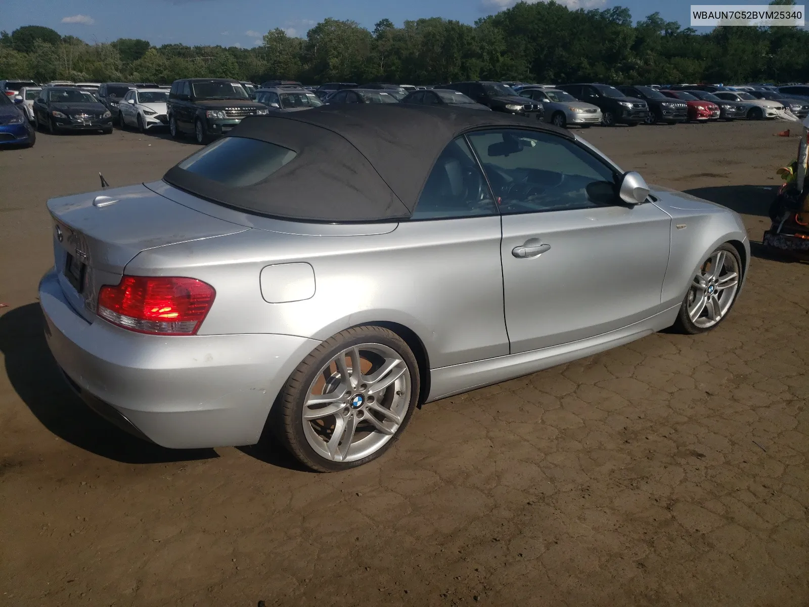 WBAUN7C52BVM25340 2011 BMW 135 I