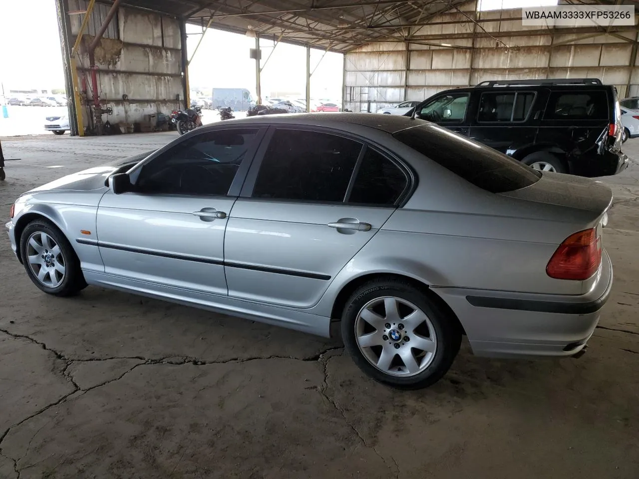 1999 BMW 323 I Automatic VIN: WBAAM3333XFP53266 Lot: 76636154