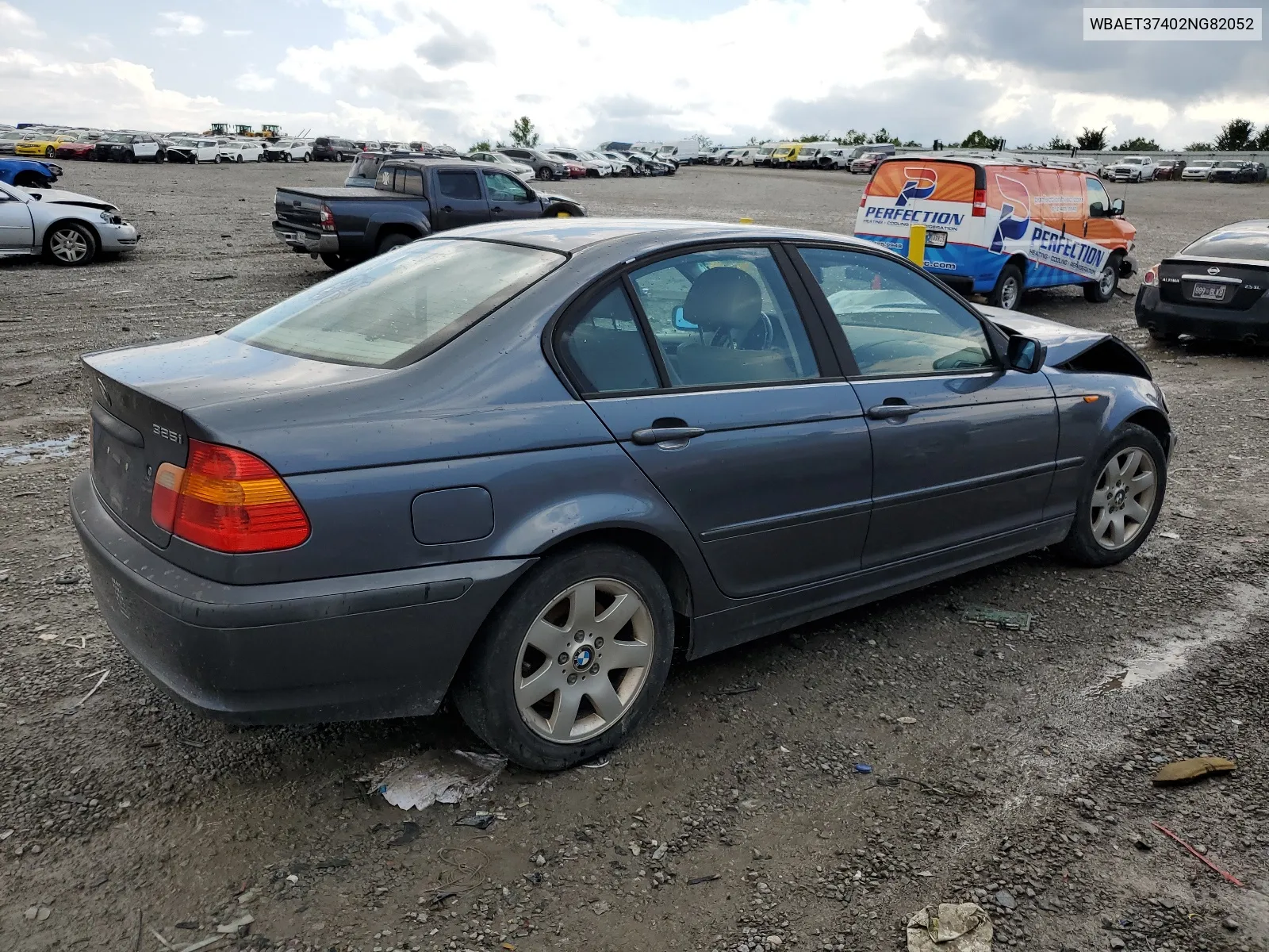 2002 BMW 325 I VIN: WBAET37402NG82052 Lot: 65573234