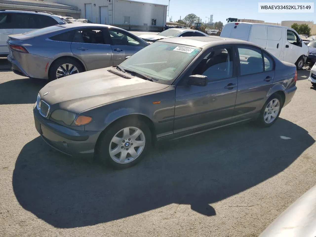 2002 BMW 325 I VIN: WBAEV33452KL75149 Lot: 73056554