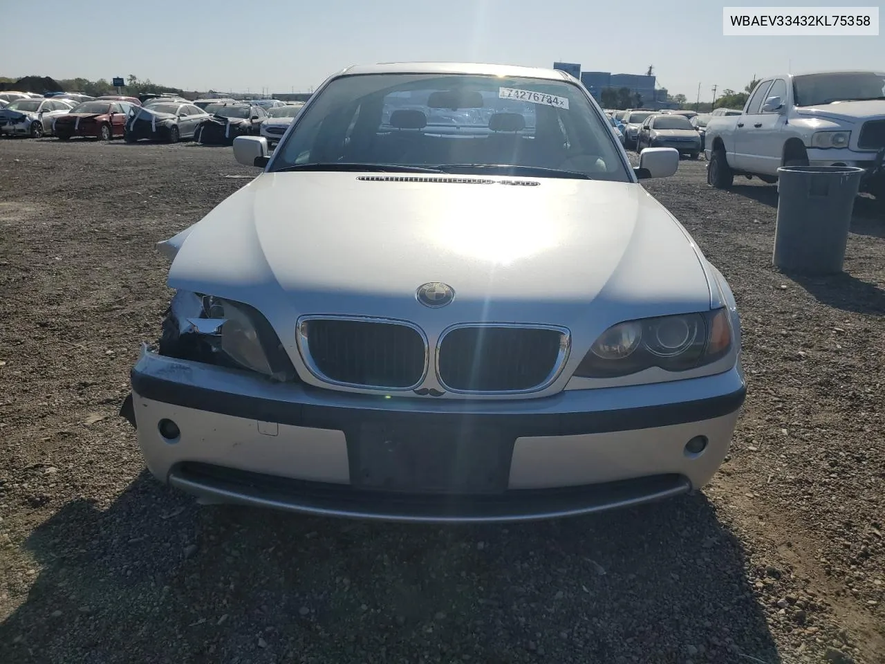 2002 BMW 325 I VIN: WBAEV33432KL75358 Lot: 74276734