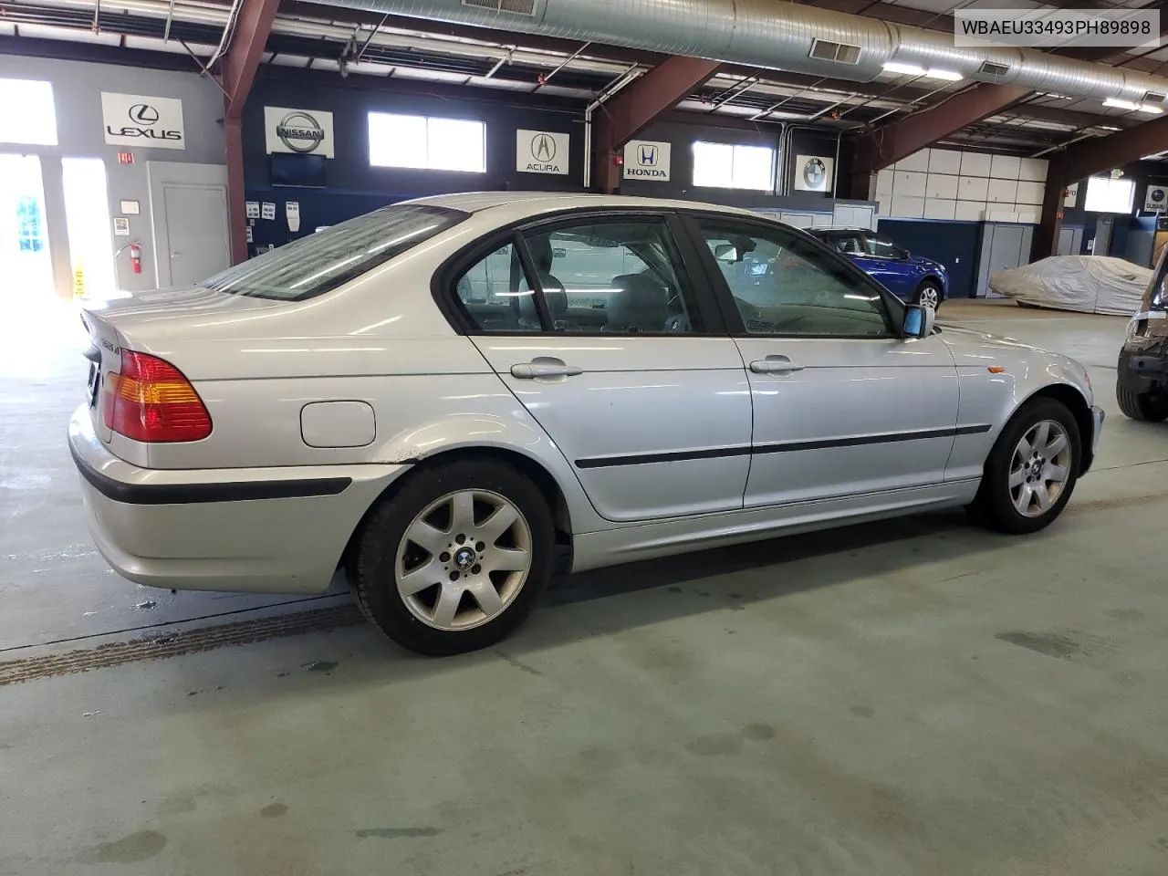 WBAEU33493PH89898 2003 BMW 325 Xi