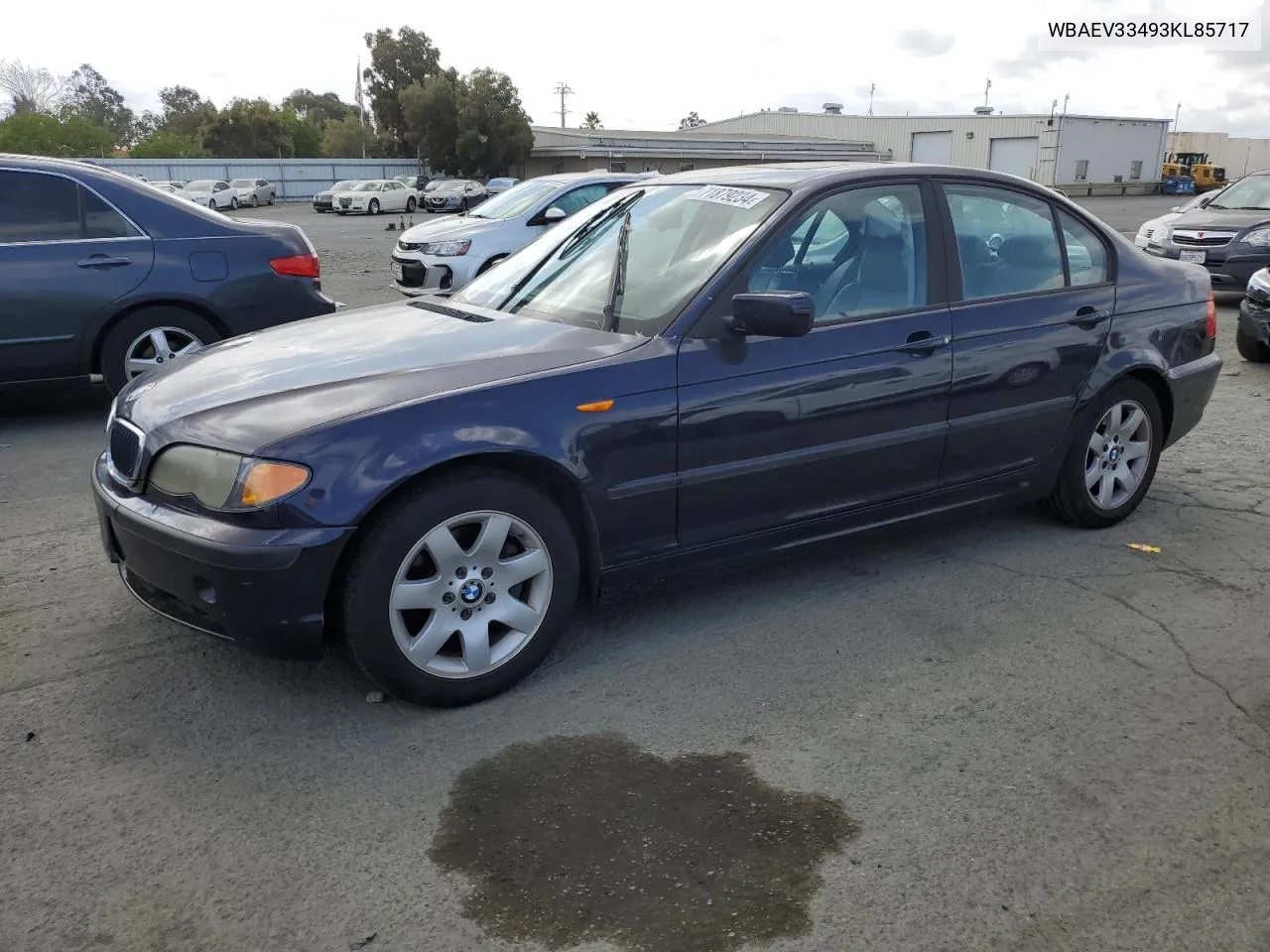 2003 BMW 325 I VIN: WBAEV33493KL85717 Lot: 71879234