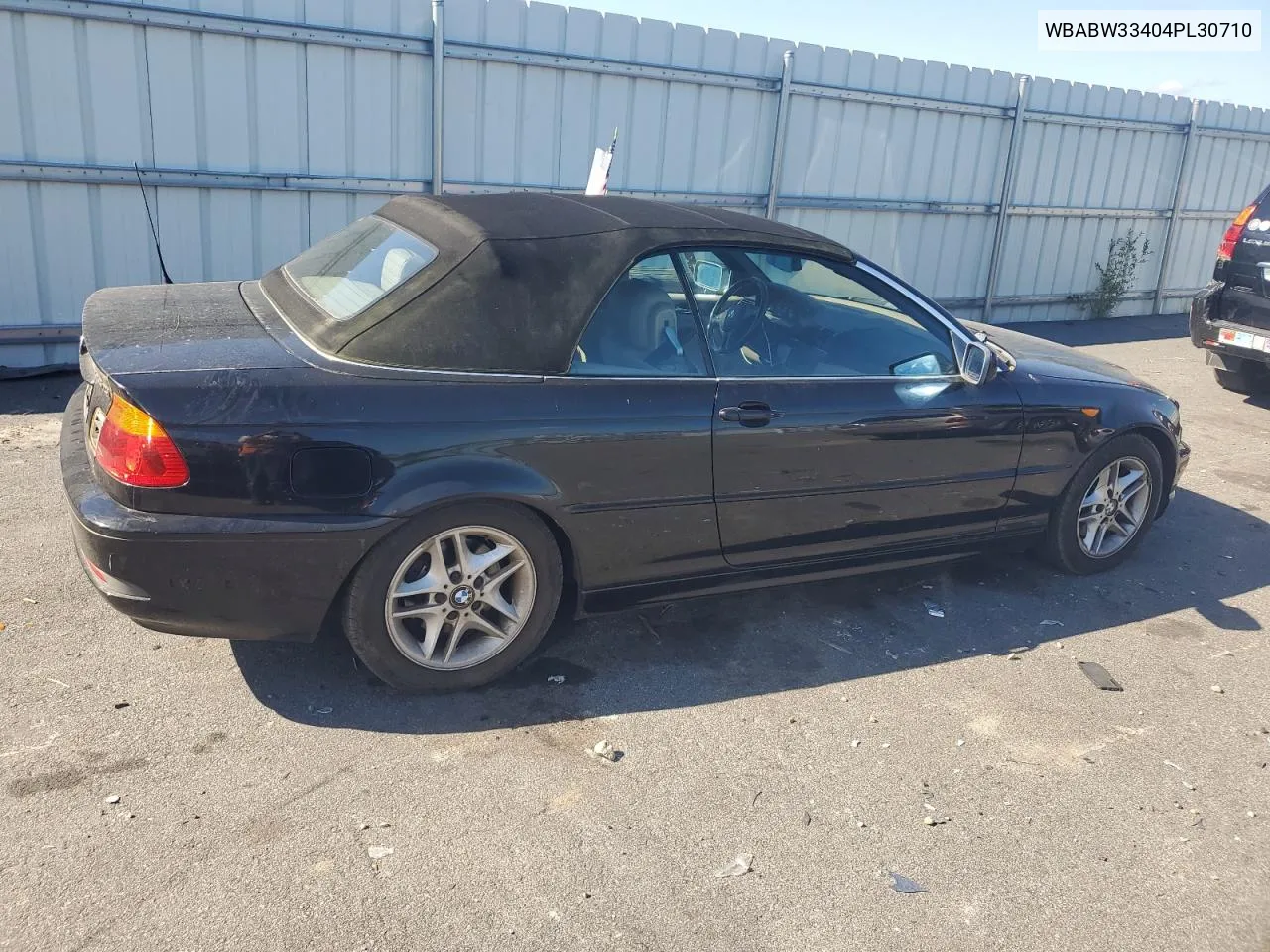 2004 BMW 325 Ci VIN: WBABW33404PL30710 Lot: 70912584