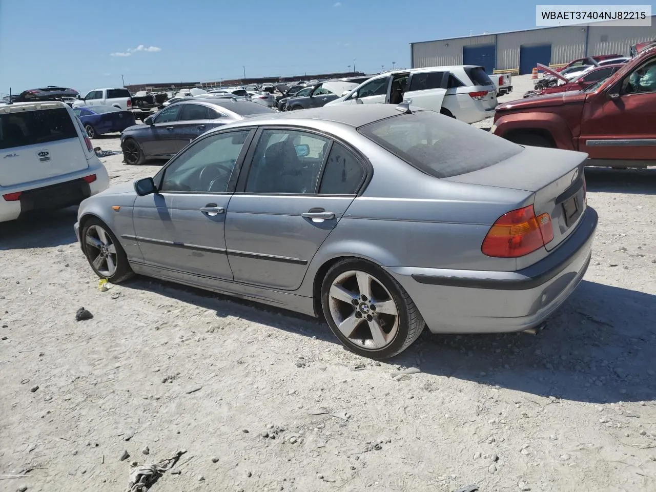 2004 BMW 325 I VIN: WBAET37404NJ82215 Lot: 72085484