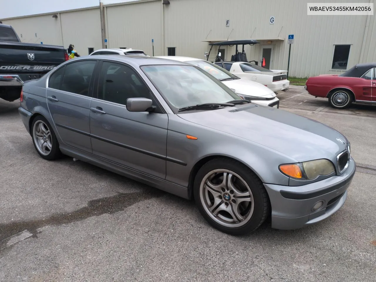 2005 BMW 330 I VIN: WBAEV53455KM42056 Lot: 75910624