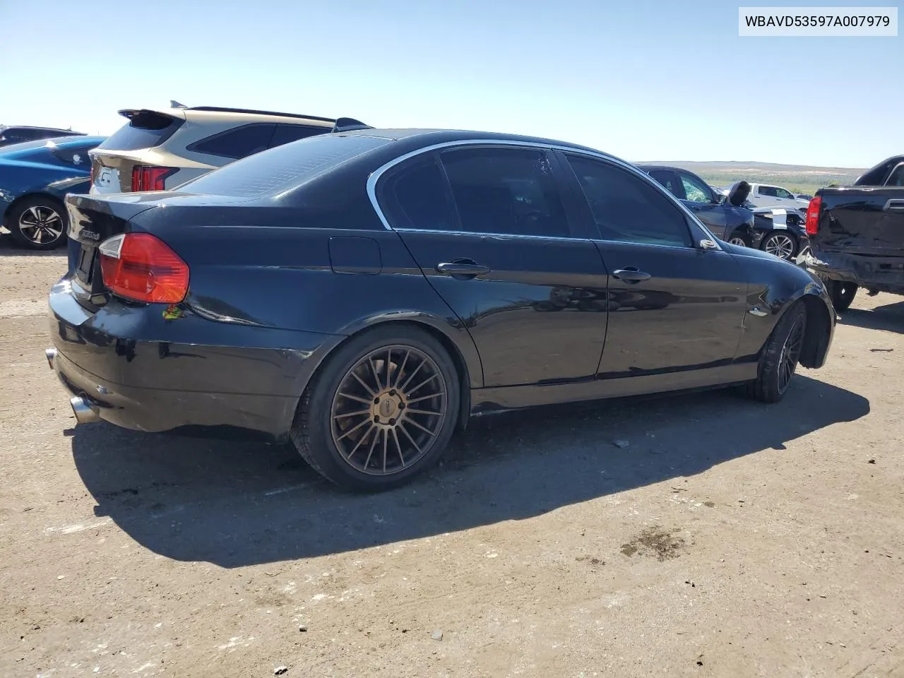 WBAVD53597A007979 2007 BMW 335 Xi