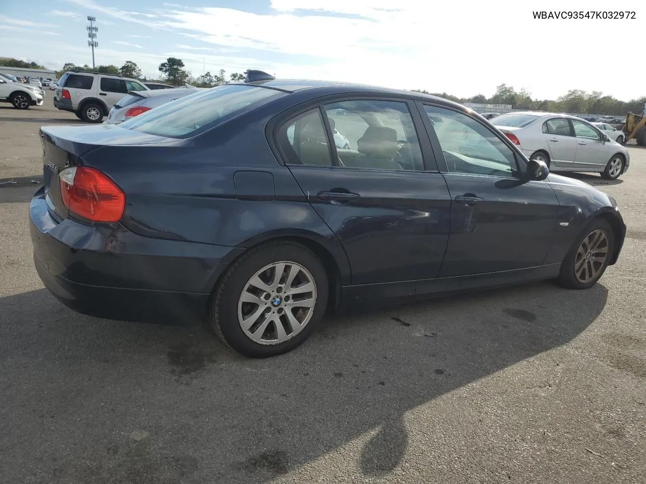 2007 BMW 328 Xi VIN: WBAVC93547K032972 Lot: 73923994