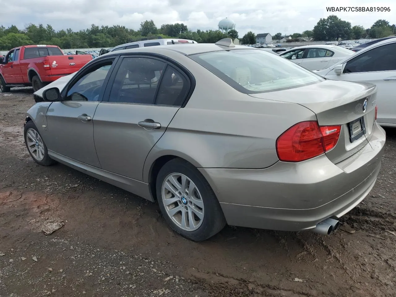 WBAPK7C58BA819096 2011 BMW 328 Xi