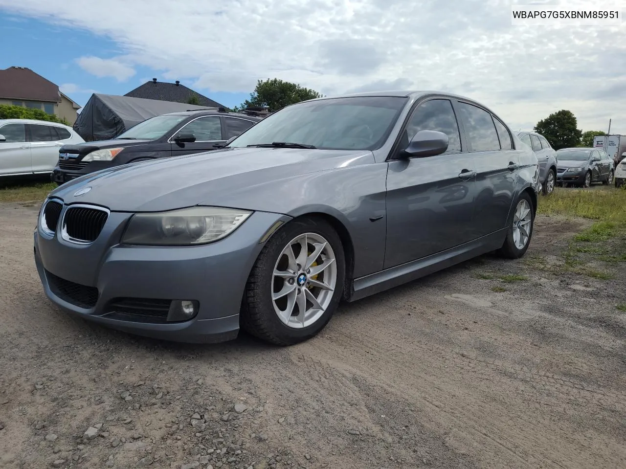 WBAPG7G5XBNM85951 2011 BMW 323 I