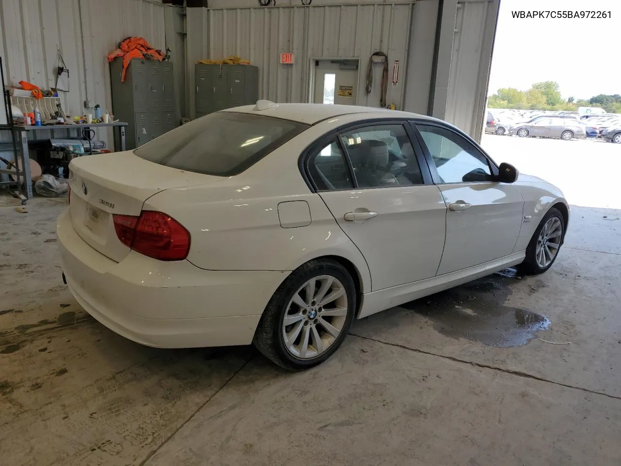 2011 BMW 328 Xi VIN: WBAPK7C55BA972261 Lot: 71857894