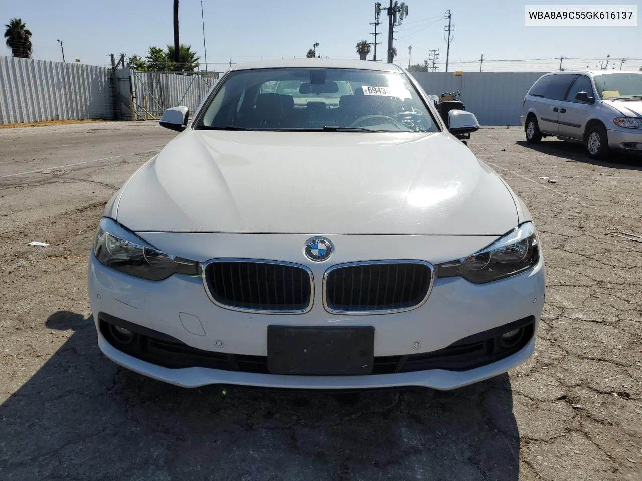 WBA8A9C55GK616137 2016 BMW 320 I