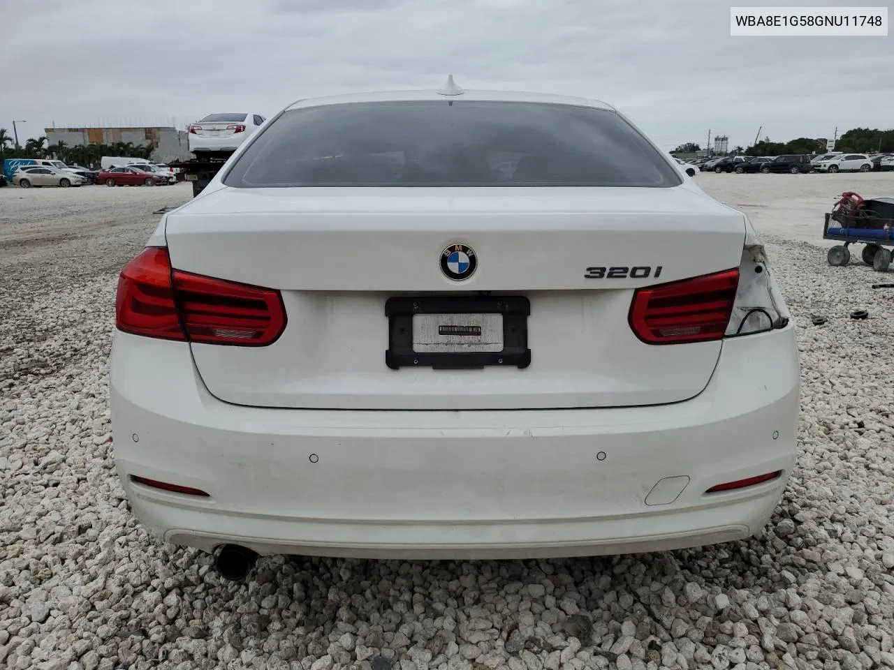 2016 BMW 320 I VIN: WBA8E1G58GNU11748 Lot: 75898484