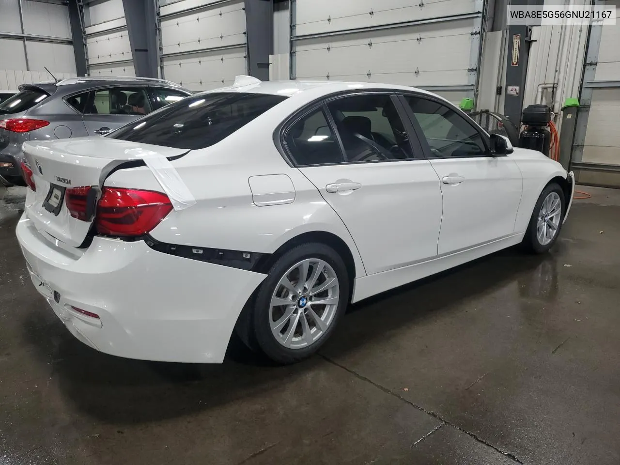 WBA8E5G56GNU21167 2016 BMW 320 Xi