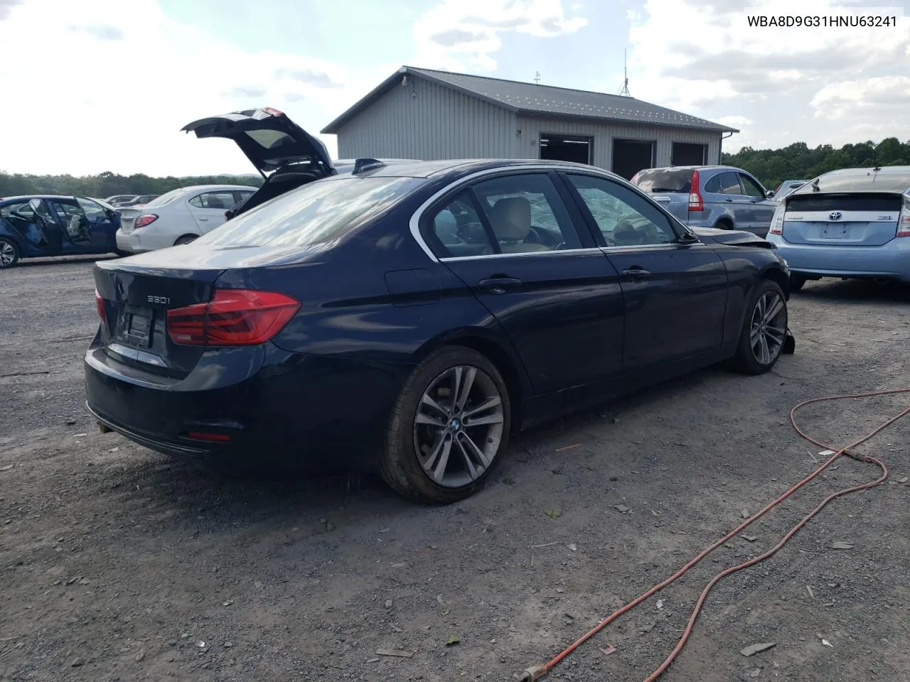 WBA8D9G31HNU63241 2017 BMW 330 Xi