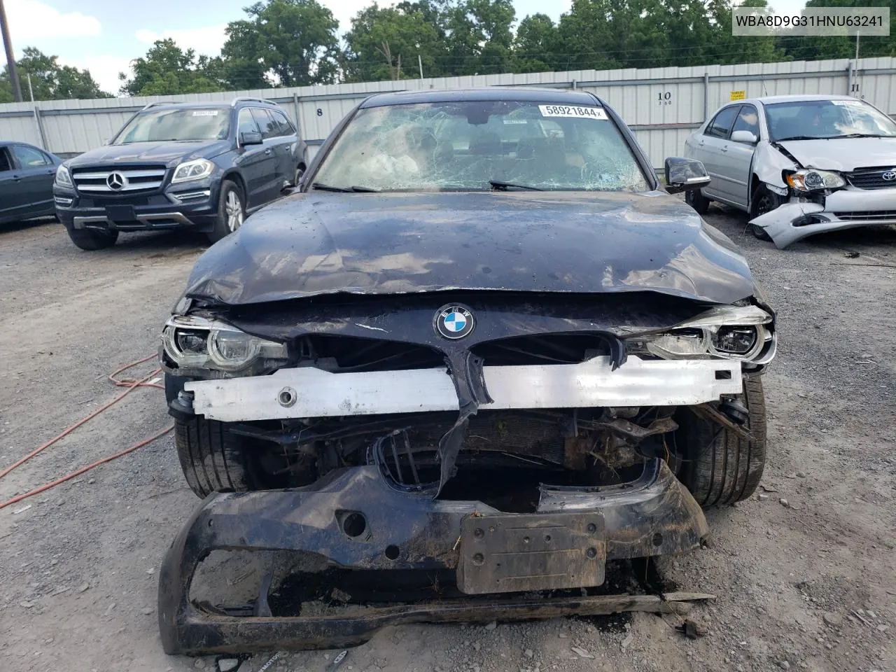 WBA8D9G31HNU63241 2017 BMW 330 Xi