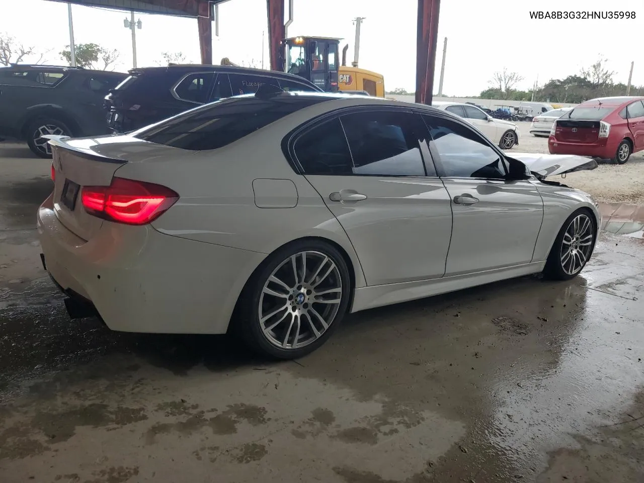 WBA8B3G32HNU35998 2017 BMW 340 I