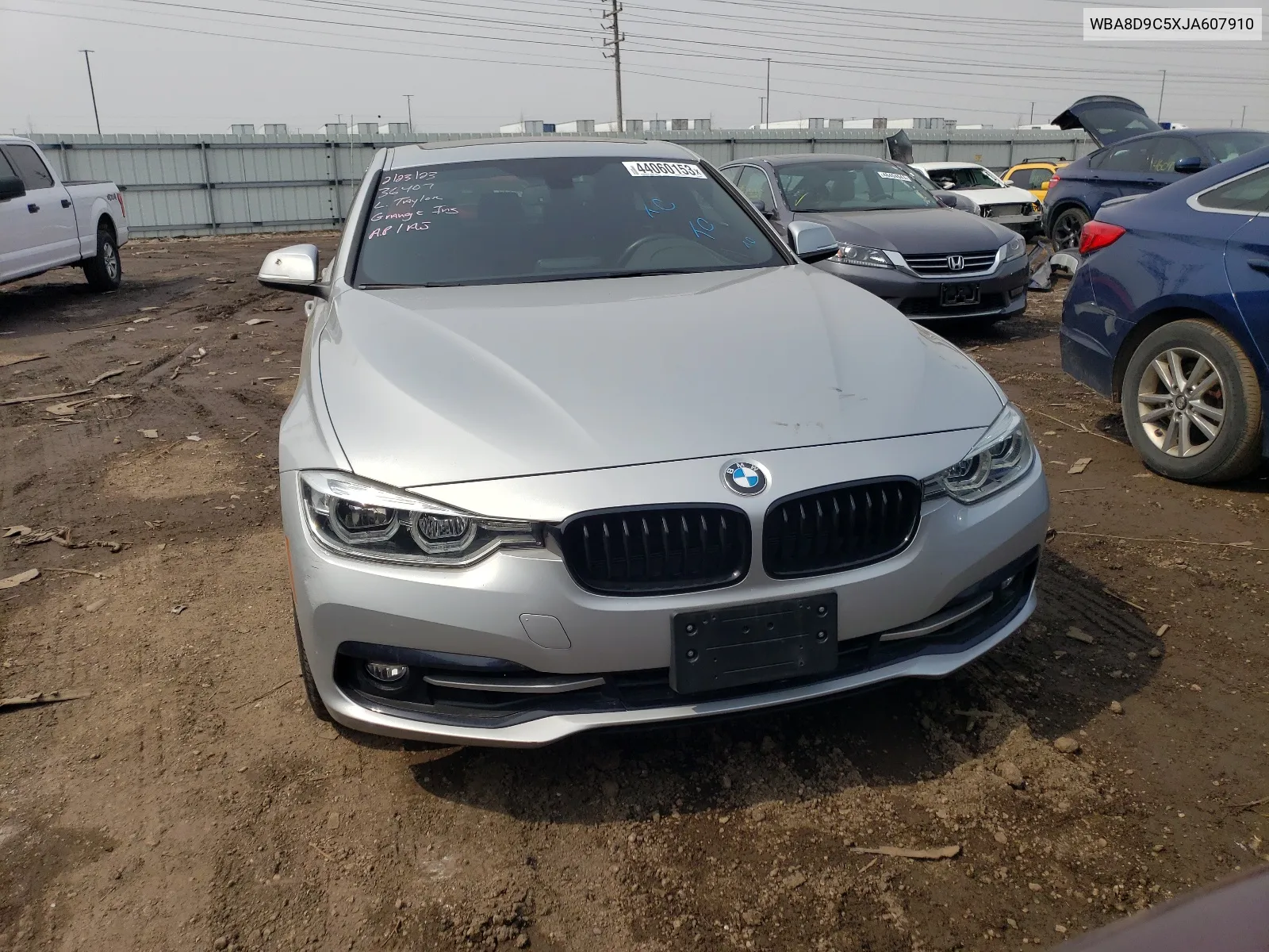 2018 BMW 330 Xi VIN: WBA8D9C5XJA607910 Lot: 64569174