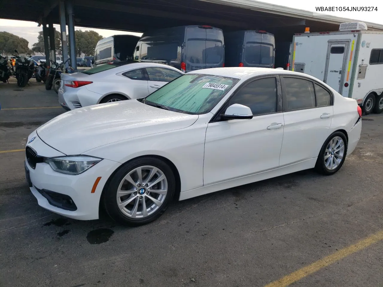 2018 BMW 320 I VIN: WBA8E1G54JNU93274 Lot: 79045914