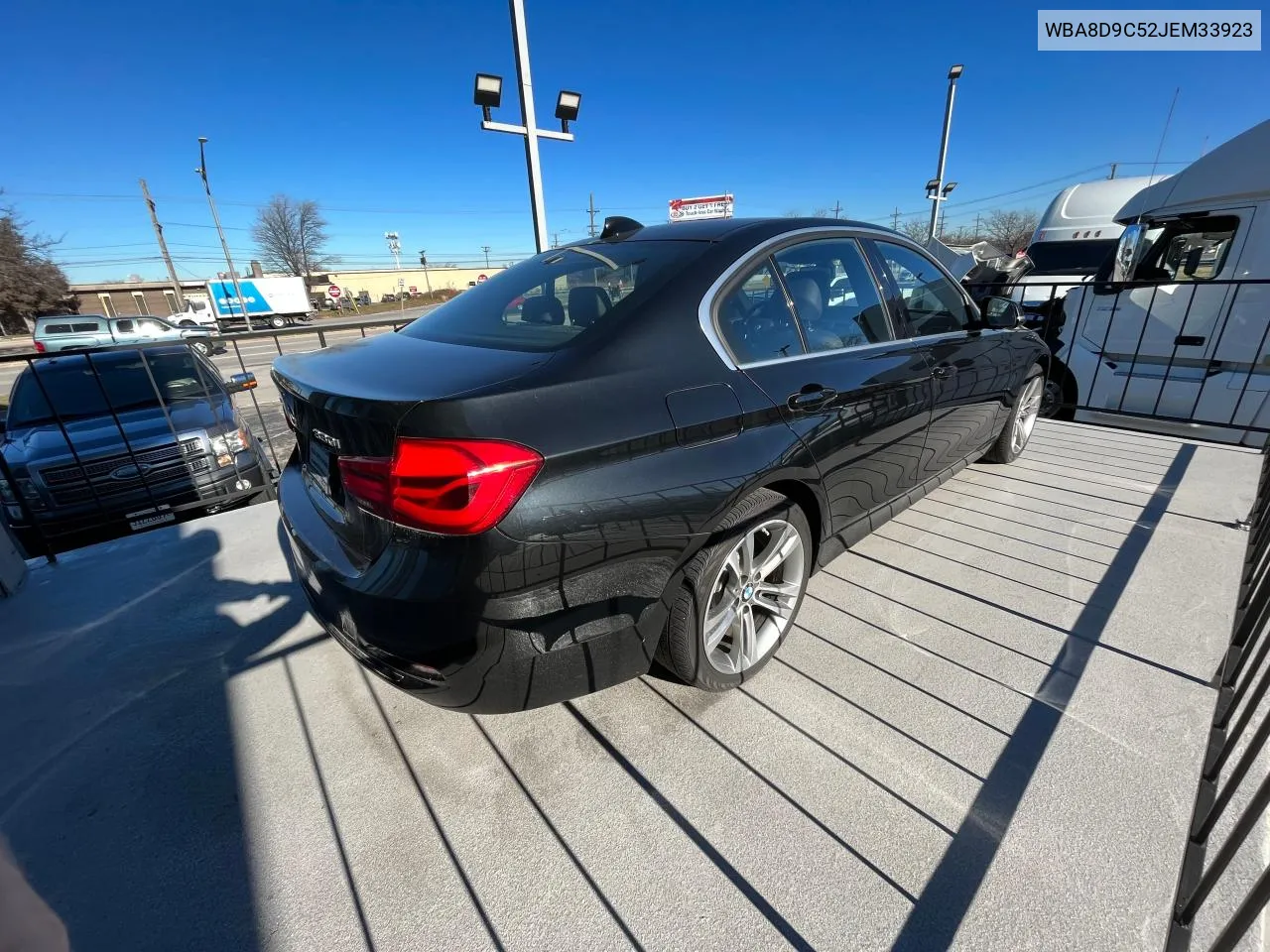 2018 BMW 330 Xi VIN: WBA8D9C52JEM33923 Lot: 80645114