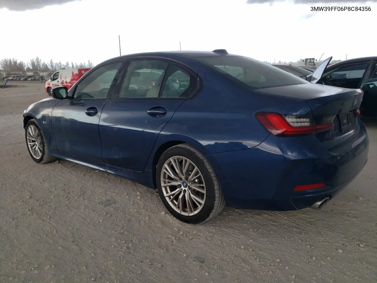 3MW39FF06P8C84356 2023 BMW 330E