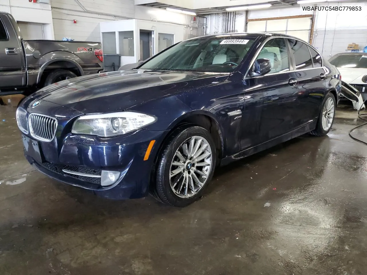 2011 BMW 535 Xi VIN: WBAFU7C54BC779853 Lot: 46993944