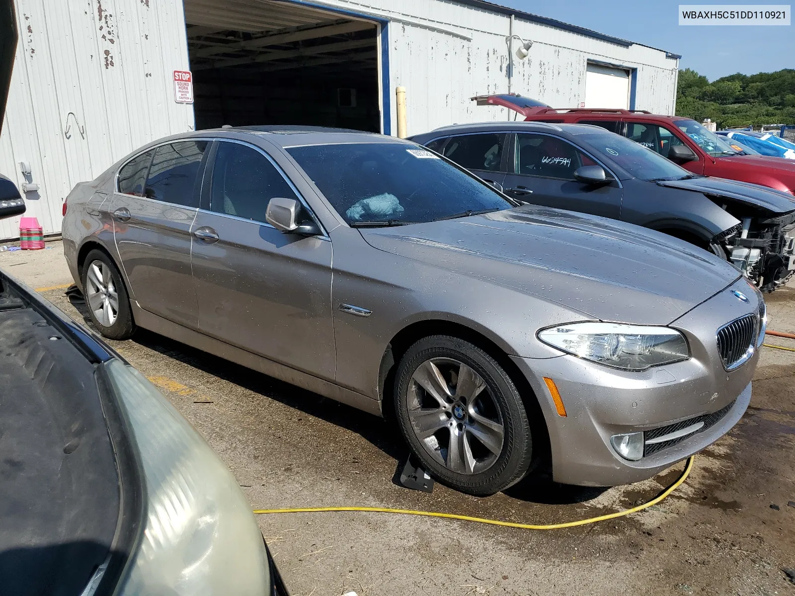 2013 BMW 528 Xi VIN: WBAXH5C51DD110921 Lot: 66972354