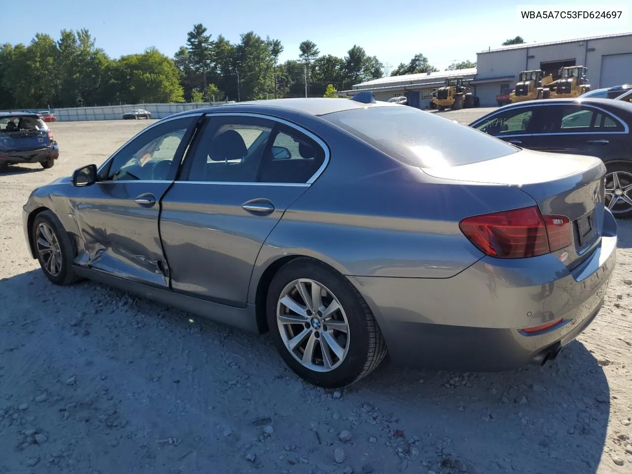 WBA5A7C53FD624697 2015 BMW 528 Xi