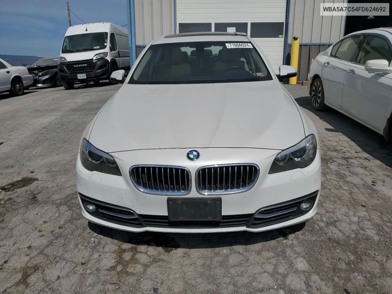 2015 BMW 528 Xi VIN: WBA5A7C54FD624692 Lot: 71666024