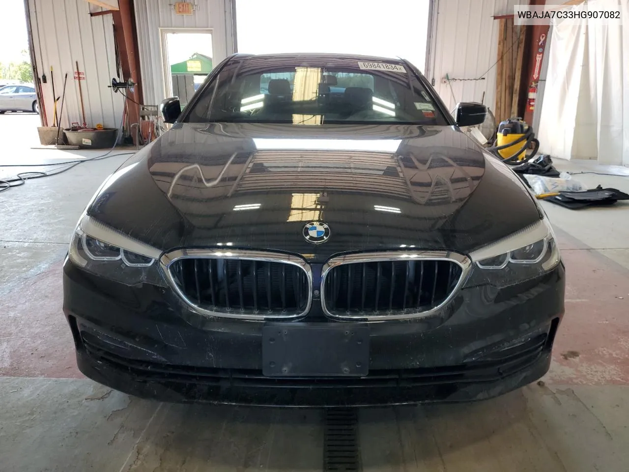 WBAJA7C33HG907082 2017 BMW 530 Xi