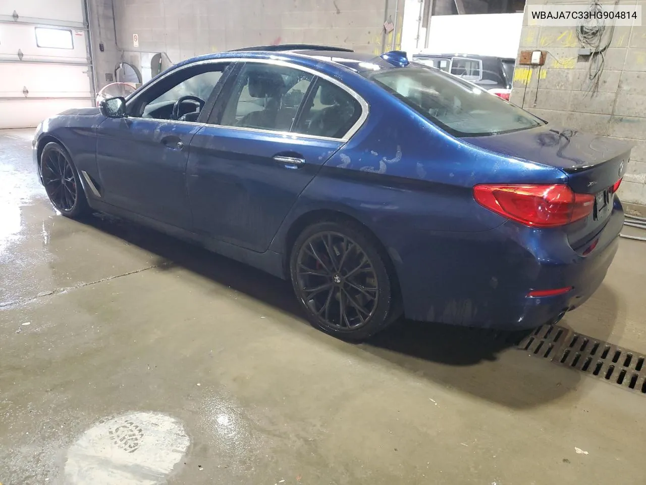 WBAJA7C33HG904814 2017 BMW 530 Xi