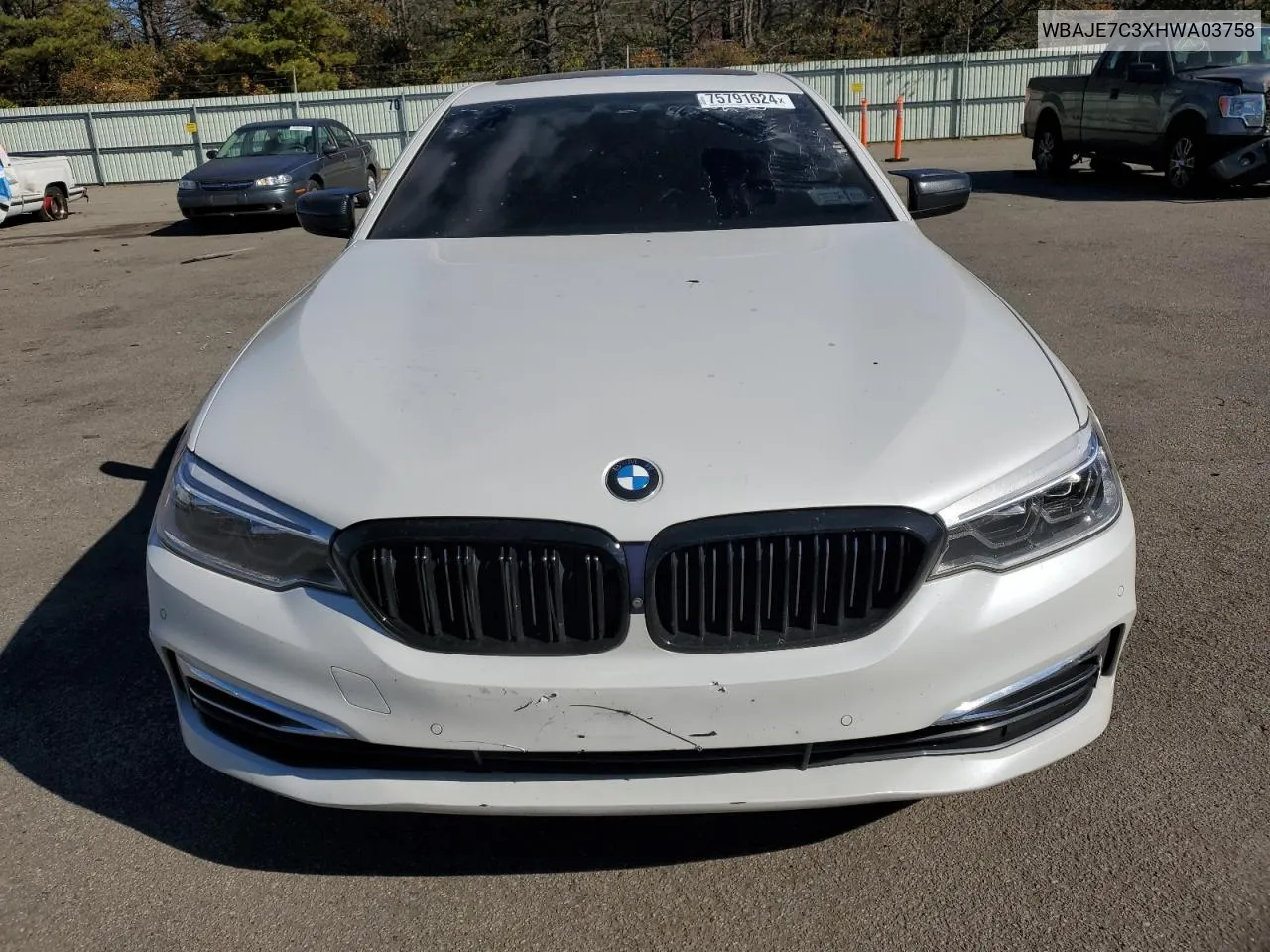 WBAJE7C3XHWA03758 2017 BMW 540 Xi