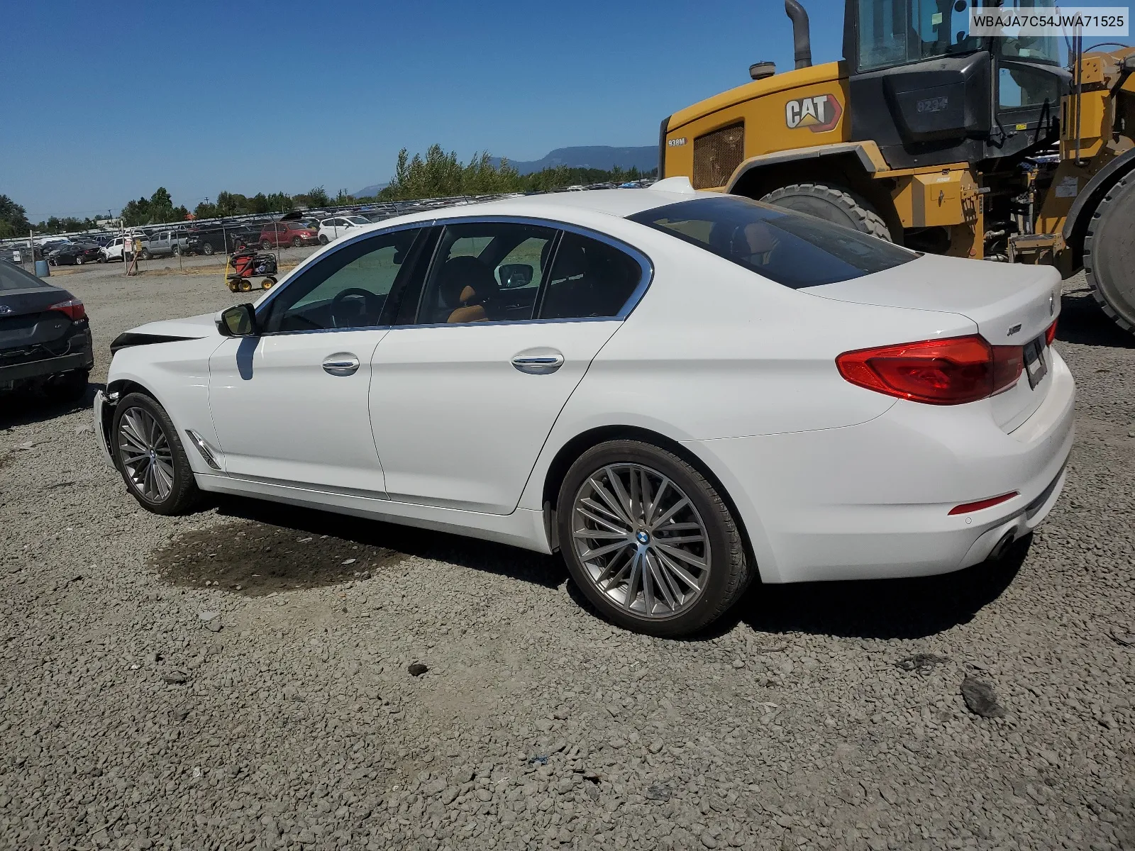 WBAJA7C54JWA71525 2018 BMW 530 Xi