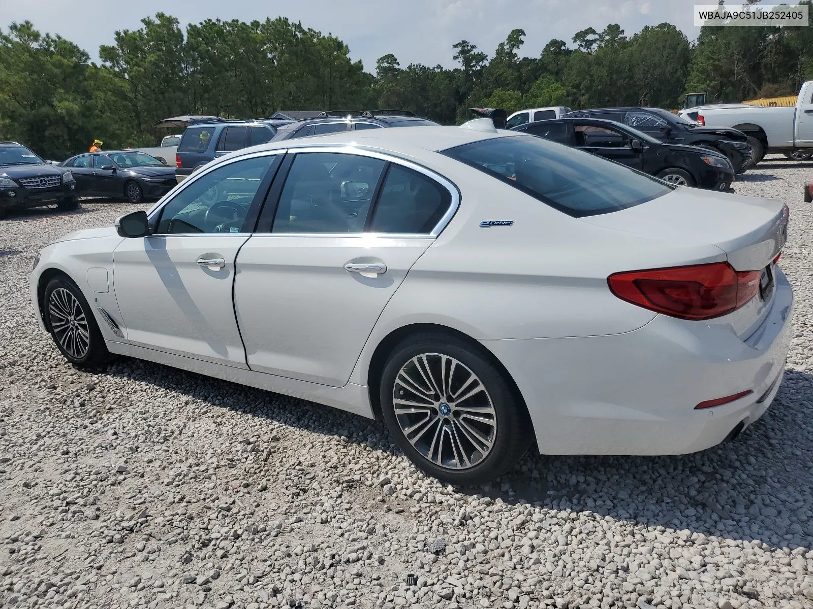 WBAJA9C51JB252405 2018 BMW 530E