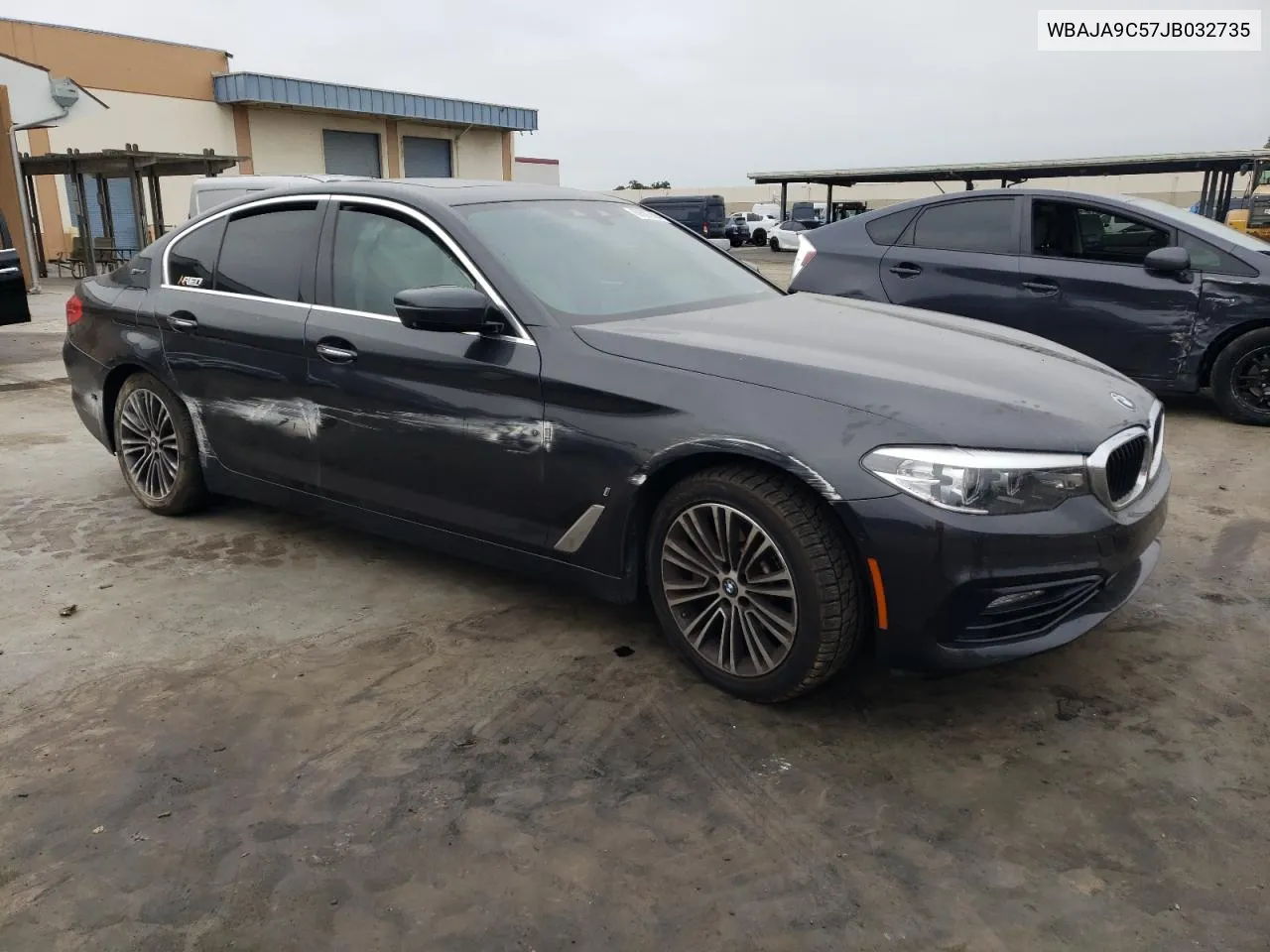 WBAJA9C57JB032735 2018 BMW 530E