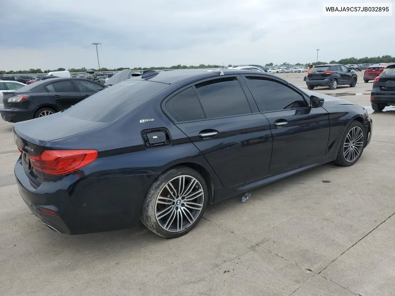 WBAJA9C57JB032895 2018 BMW 530E