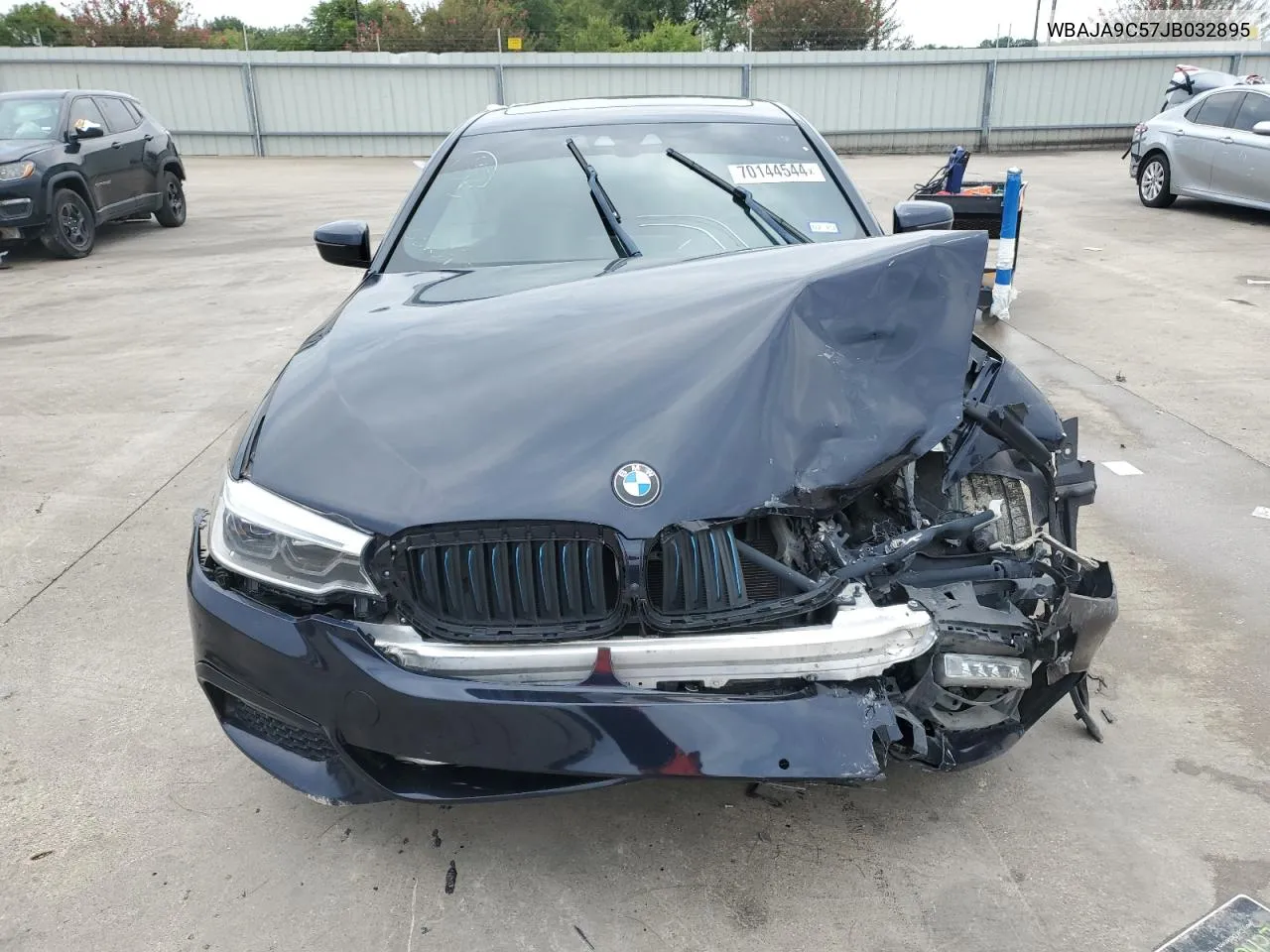 WBAJA9C57JB032895 2018 BMW 530E