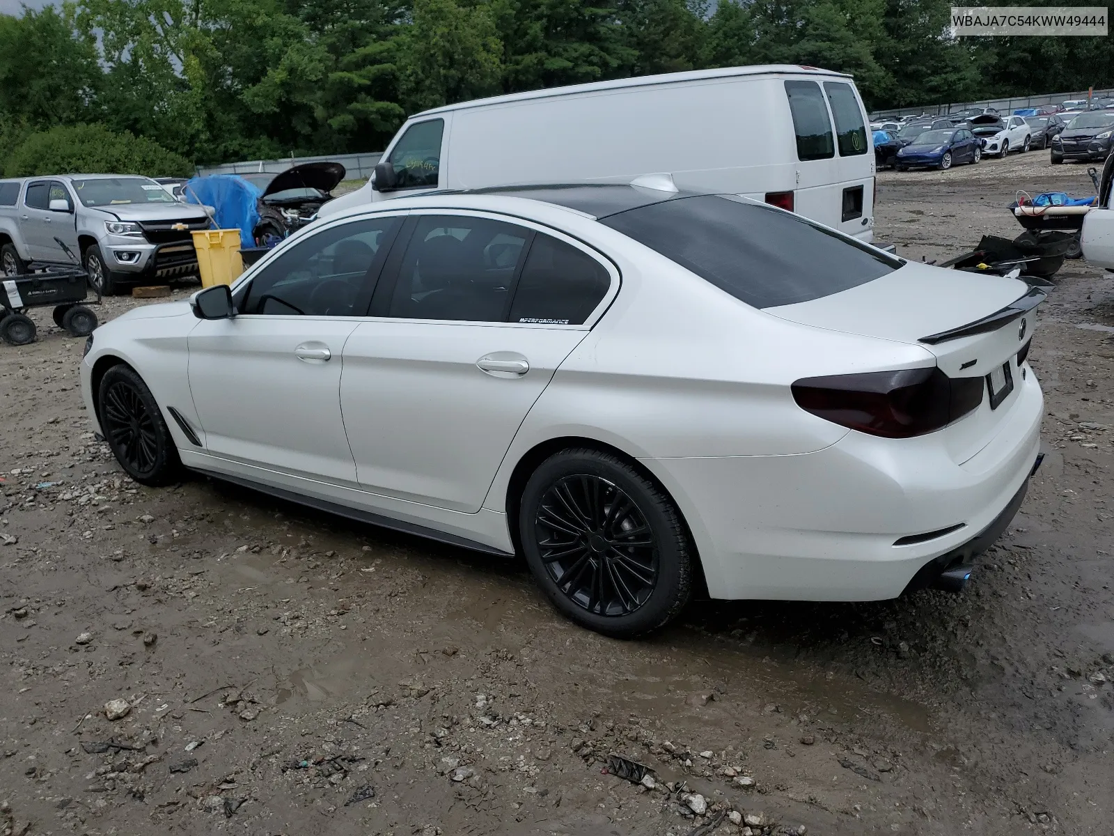 WBAJA7C54KWW49444 2019 BMW 530 Xi