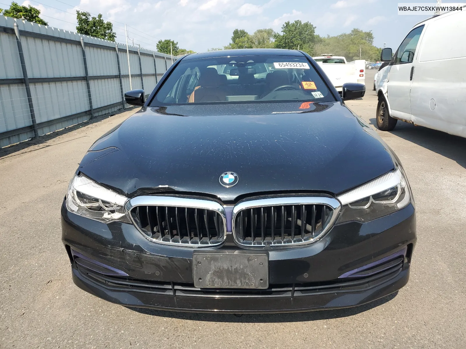 WBAJE7C5XKWW13844 2019 BMW 540 Xi