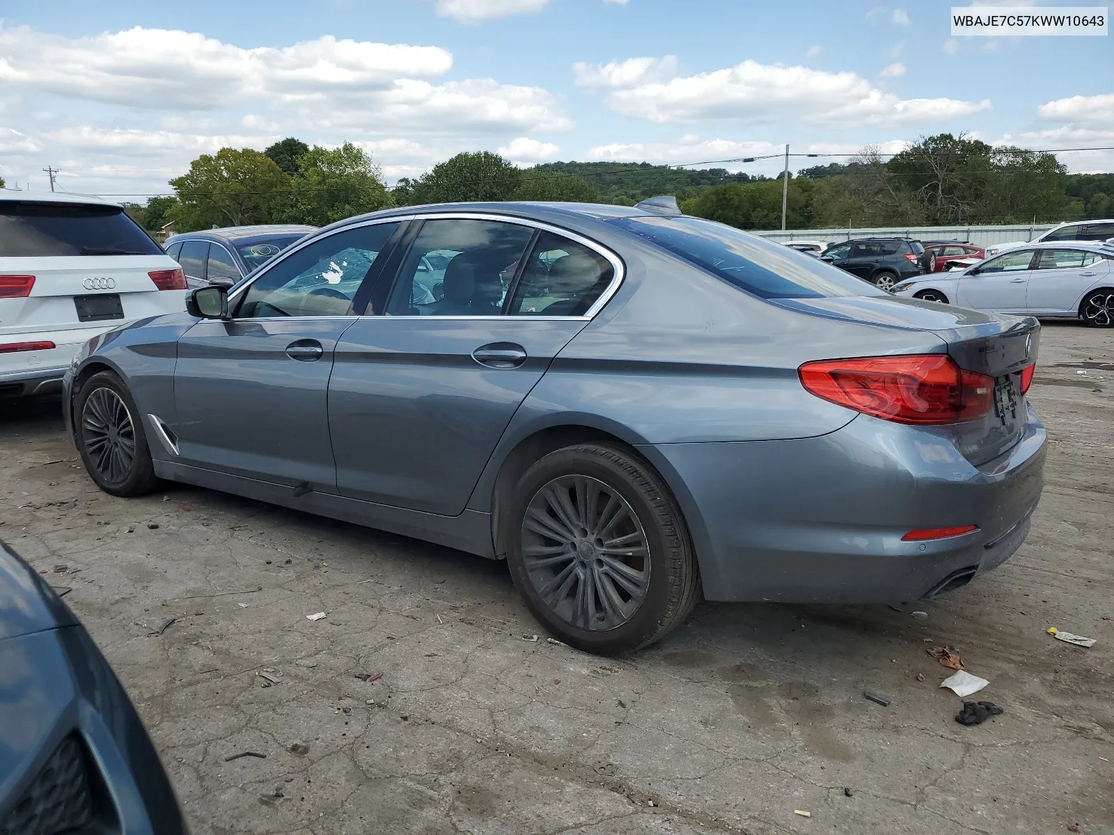 WBAJE7C57KWW10643 2019 BMW 540 Xi