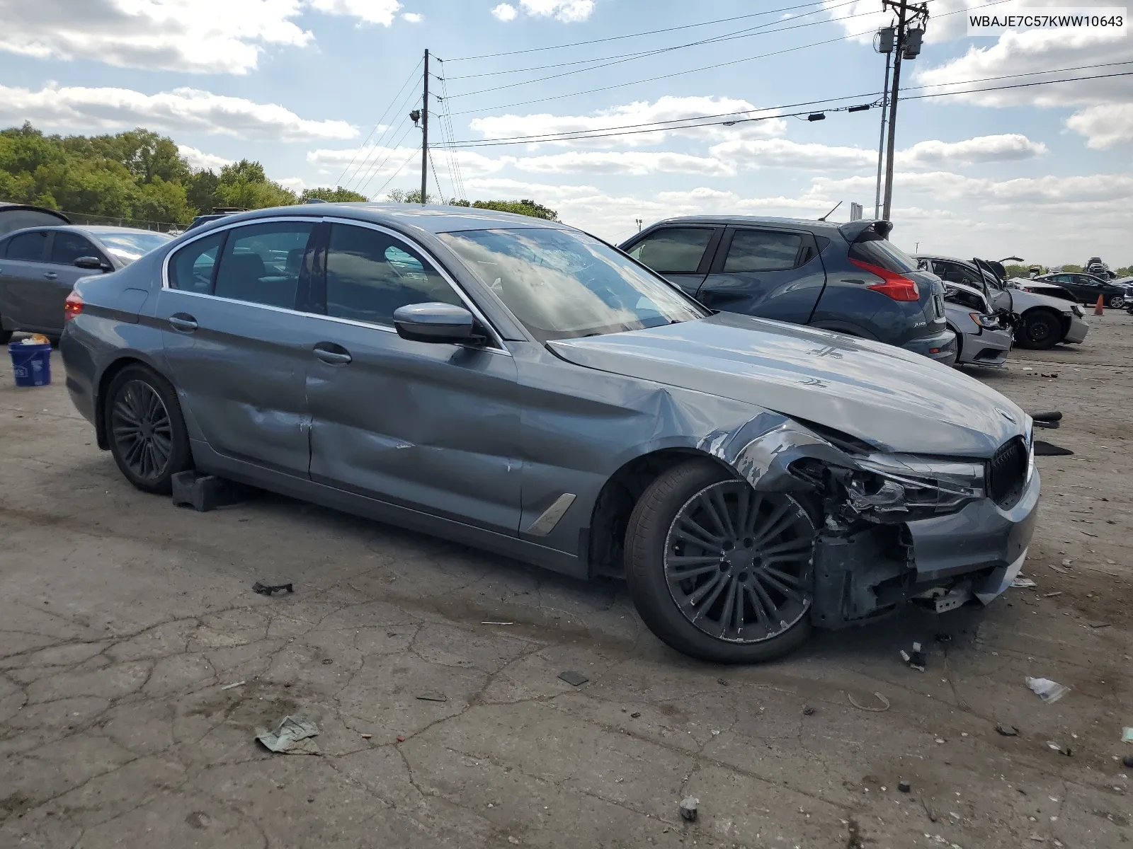 WBAJE7C57KWW10643 2019 BMW 540 Xi