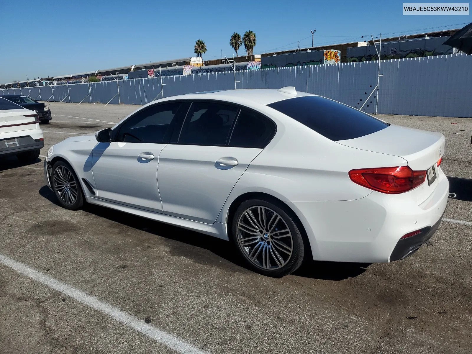 WBAJE5C53KWW43210 2019 BMW 540 I