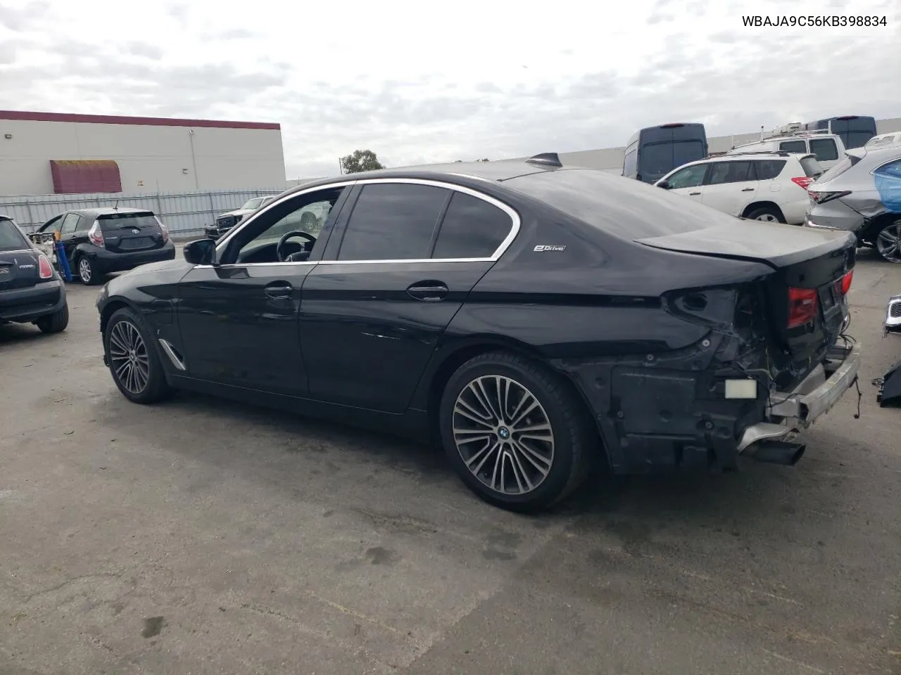 2019 BMW 530E VIN: WBAJA9C56KB398834 Lot: 71605324