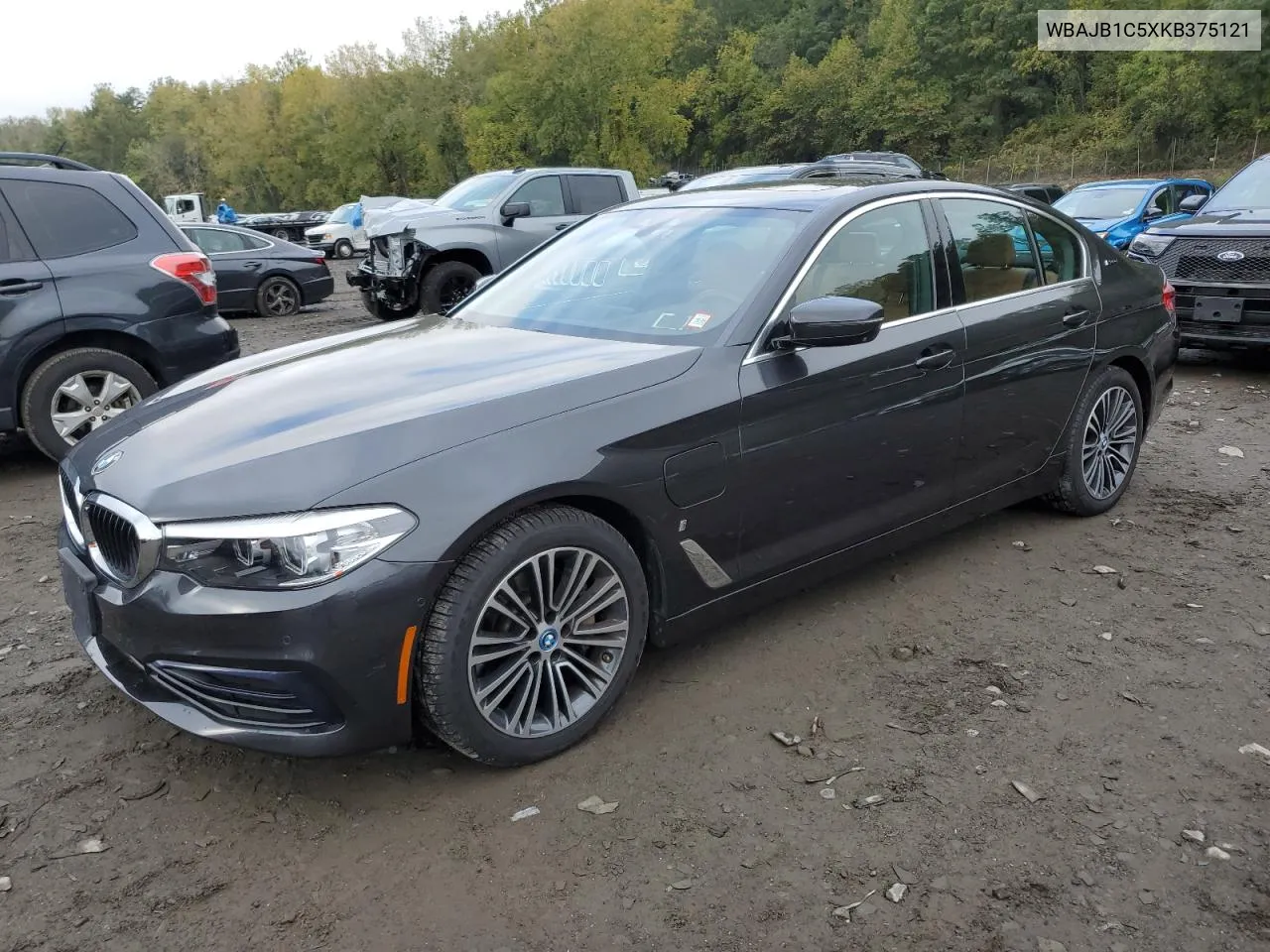 2019 BMW 530Xe VIN: WBAJB1C5XKB375121 Lot: 72836194