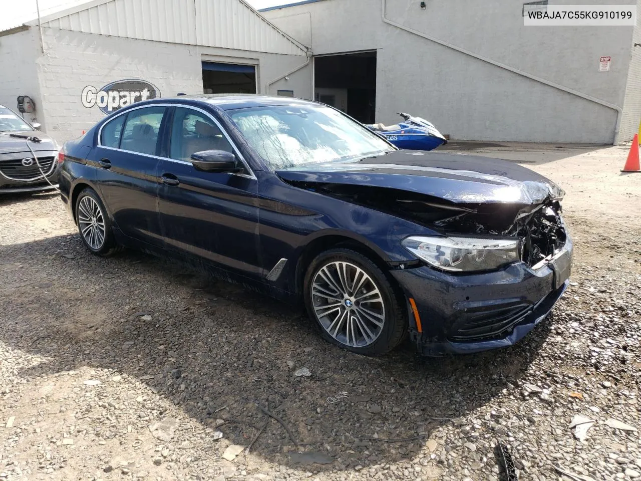 WBAJA7C55KG910199 2019 BMW 530 Xi