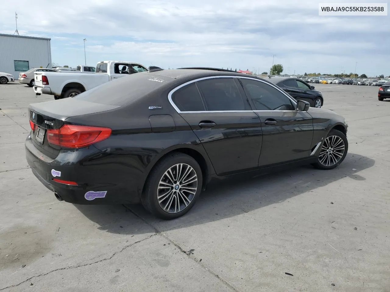 2019 BMW 530E VIN: WBAJA9C55KB253588 Lot: 73606464