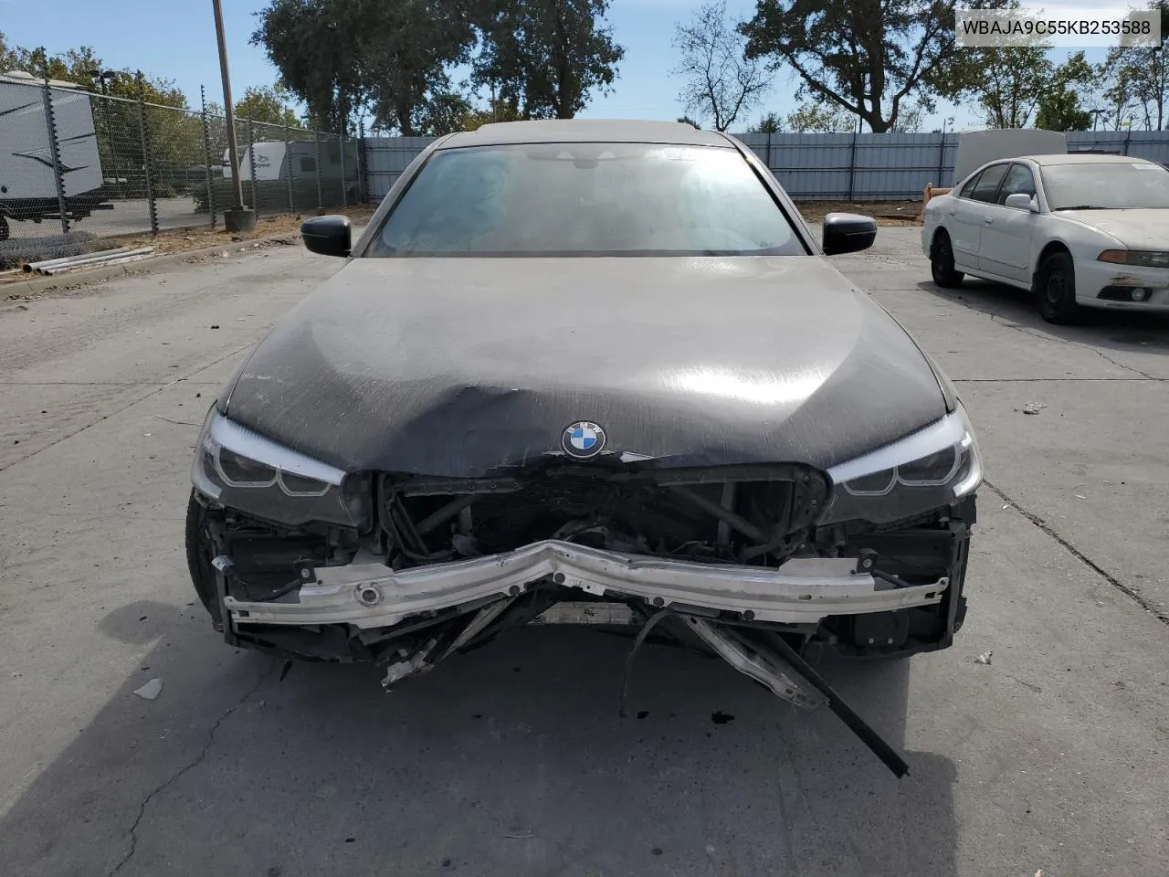 2019 BMW 530E VIN: WBAJA9C55KB253588 Lot: 73606464